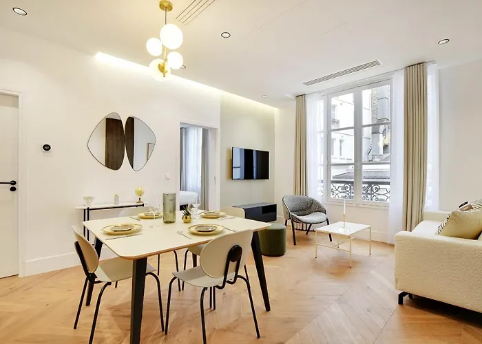 Luxury 1br 4p - Opera Apartment